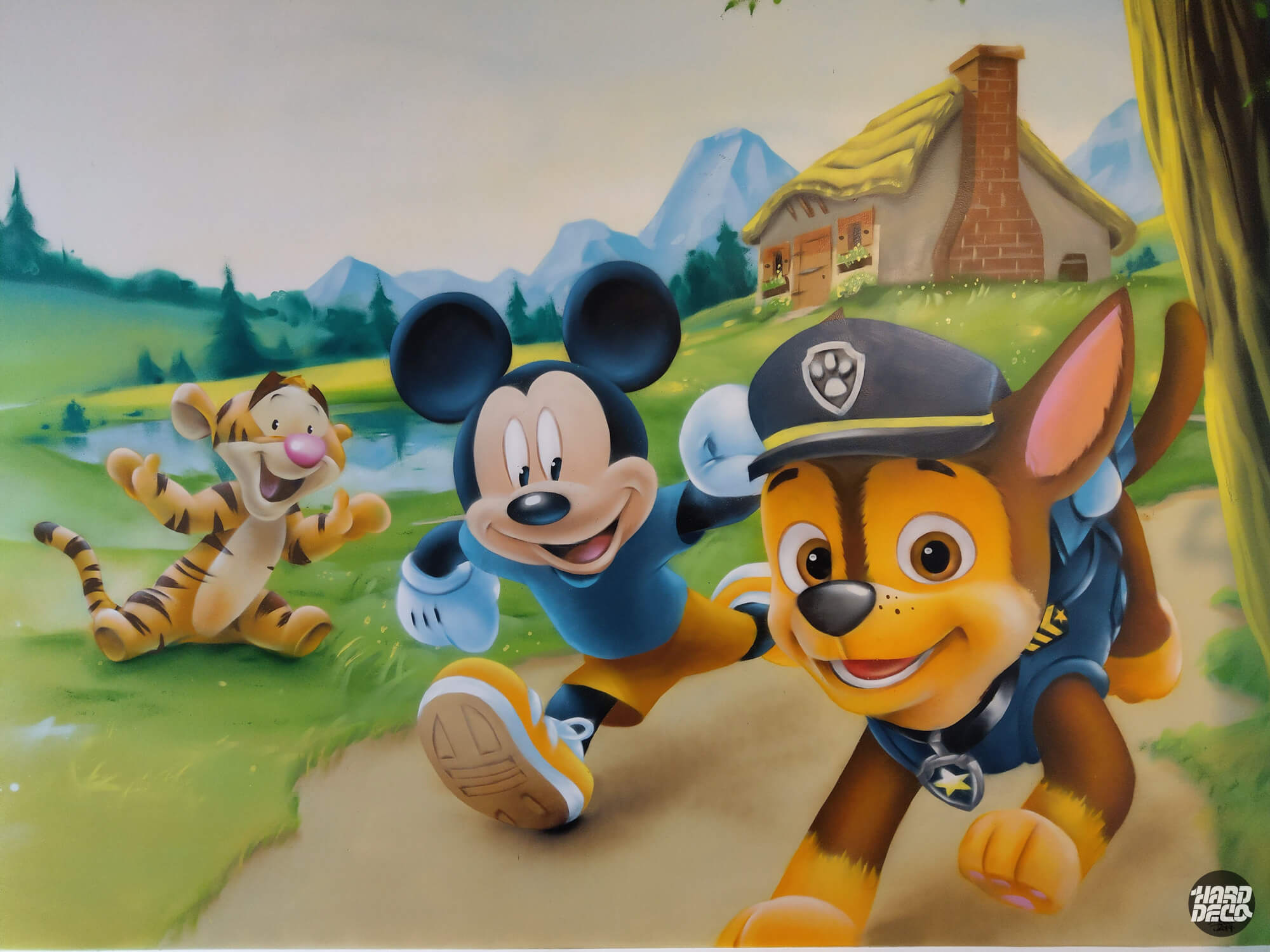 Fresque murale chambre enfant Mickey Mouse Chase Pat Patrouille Tigrou décor bucolique aérosol